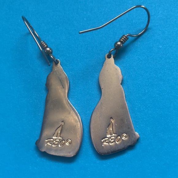 Vintage Black Cat Earrings - Picture 2 of 3